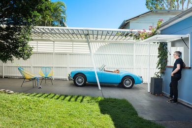 Design ideas for a midcentury two-car carport in Brisbane.