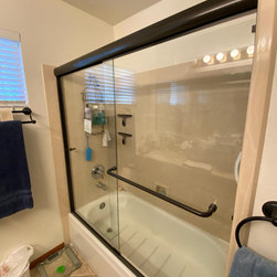 Canyon - Chula Vista - Shower Doors