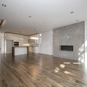 Organik Charm Hardwood Flooring - Dining Room