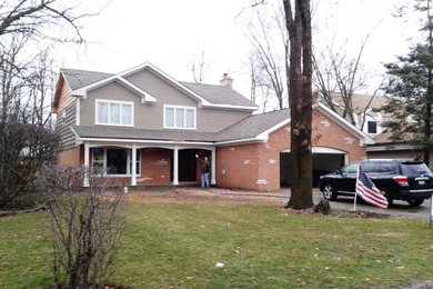 Example of a classic exterior home design in Chicago
