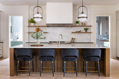 Trendy kitchen photo in Dallas