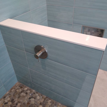 Shower Control With Knee Wall