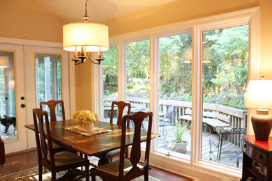 Inspiration for a timeless dining room remodel in Atlanta