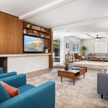 Living Room | Single-Story Coate Beauty - Orange, CA
