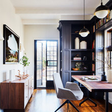 Entryway / Stairs
