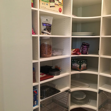 Walk-in Pantry