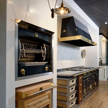 Chevy Chase, Maryland - Jennifer Gilmer Kitchen & Bath Showroom