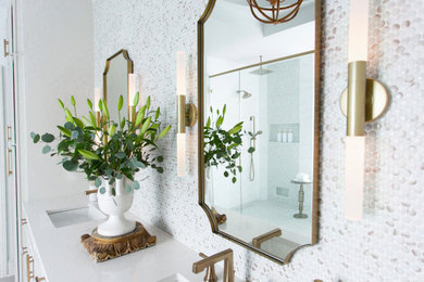 Bathroom - bathroom idea in Atlanta