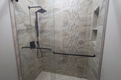 Inspiration for a bathroom remodel in Phoenix