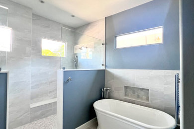 Bathroom - transitional bathroom idea in Phoenix