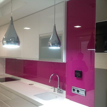 Lacado DM acabado brillo , encimera Silestone Blanco Zeus
