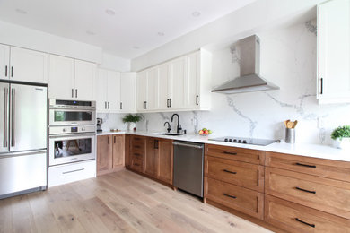 Example of a large trendy kitchen design in Toronto