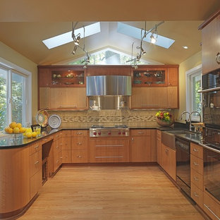 Oven Hood In Vaulted Ceiling Houzz