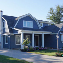 Exterior roof and siding colors