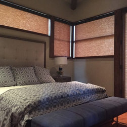 MC 389 - Roller Shades