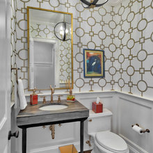 B & E powder room