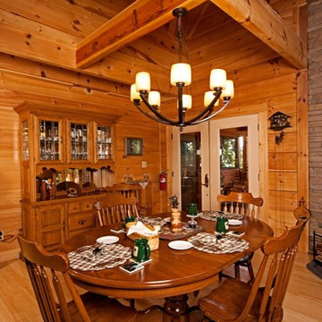 The Chilhowee Log Home