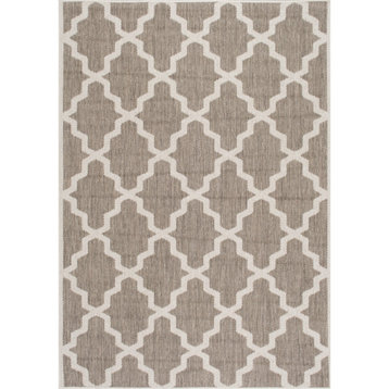 Outdoor Taupe Machine Made Area Rug, Outdoor Moroccan, 4'x6'