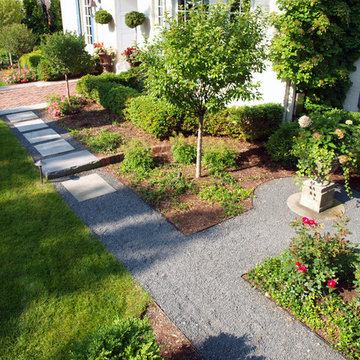 Bluestone Chip Garden