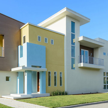 Contemporary Sustainable Beach House