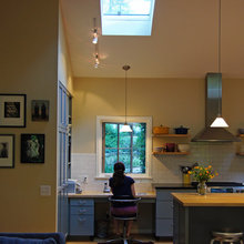 sitting area in the kitchen