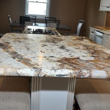 Splendor Gold Leather Granite