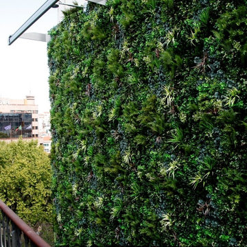 VistaFolia Artificial Green Wall - upgraded privacy screen