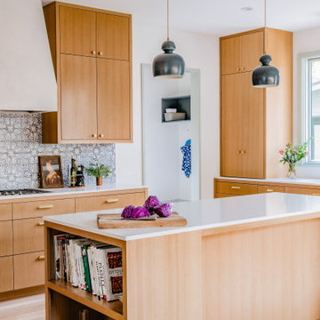 MARATHON KITCHEN