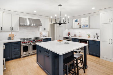 Inspiration for a transitional kitchen remodel in Philadelphia
