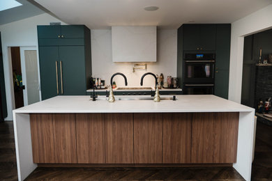 Inspiration for a modern kitchen remodel in New York