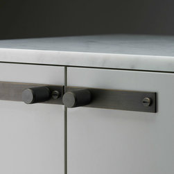 Furniture Knobs - Cabinet And Drawer Knobs