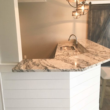 Home Bars, Bonus Rooms & Features