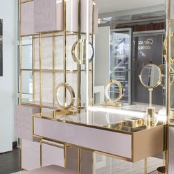 Christian Dior Vanity - Products