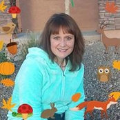 Lori Lelii's photo