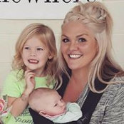 Mona Renea's photo