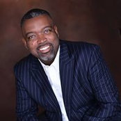 Kevin Riles's photo