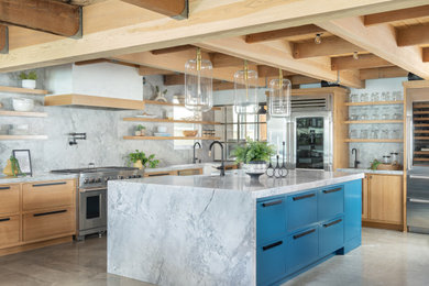 Inspiration for a transitional kitchen remodel in Orange County