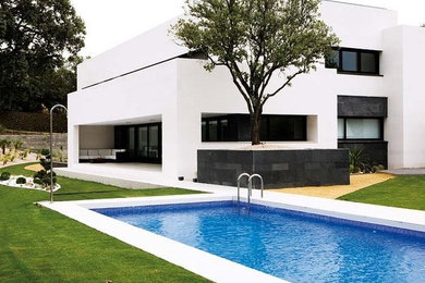 Modern pool in Other.