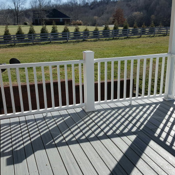 Custom Decks and Fencing 2020