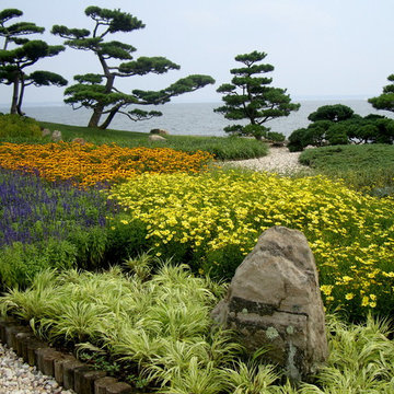 ASIAN GARDENS
