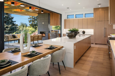 Inspiration for a modern kitchen remodel in Seattle