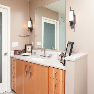 Modern Northwest Bathroom