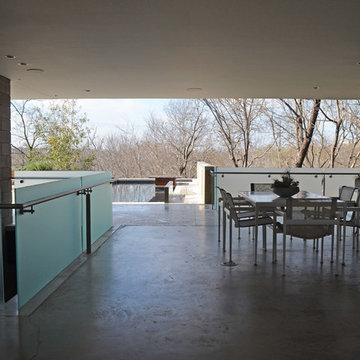 My Houzz: A Modern Approach to Efficient Living in Dallas