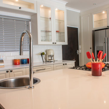 Sophisticated Two-tone Kitchen