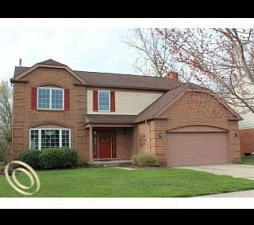 Adding On To The Garage Can Someone Show Me How This Would Look At All To Show Me How It Would Look If A Third Car Garage Was Added This House There Are Multiple Options Please Thank You Very Much