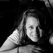 Esther Gonzalez's photo