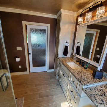 Modern Tuscany Inspired Bathroom