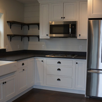 Classic Lake Cottage Kitchen