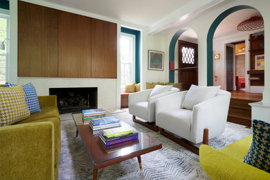 Living room - 1960s living room idea in New York