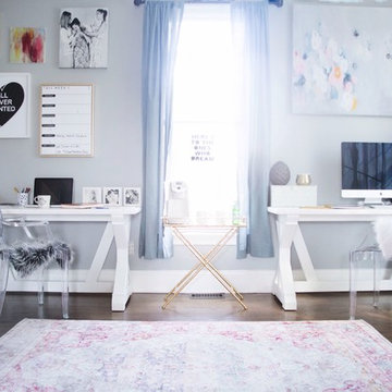 Bold Colors for a Chic Home Office